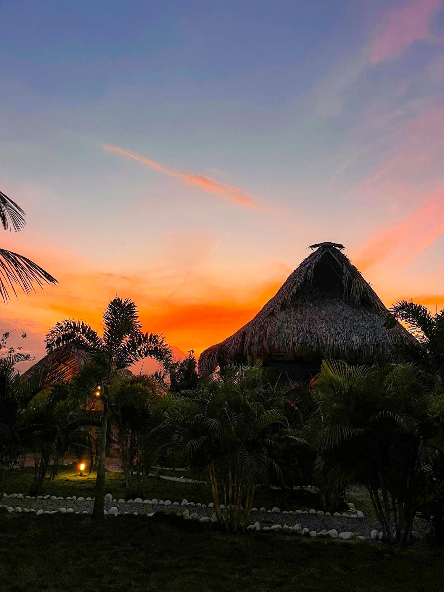 Encanto Hostel Guachaca Екстериор снимка