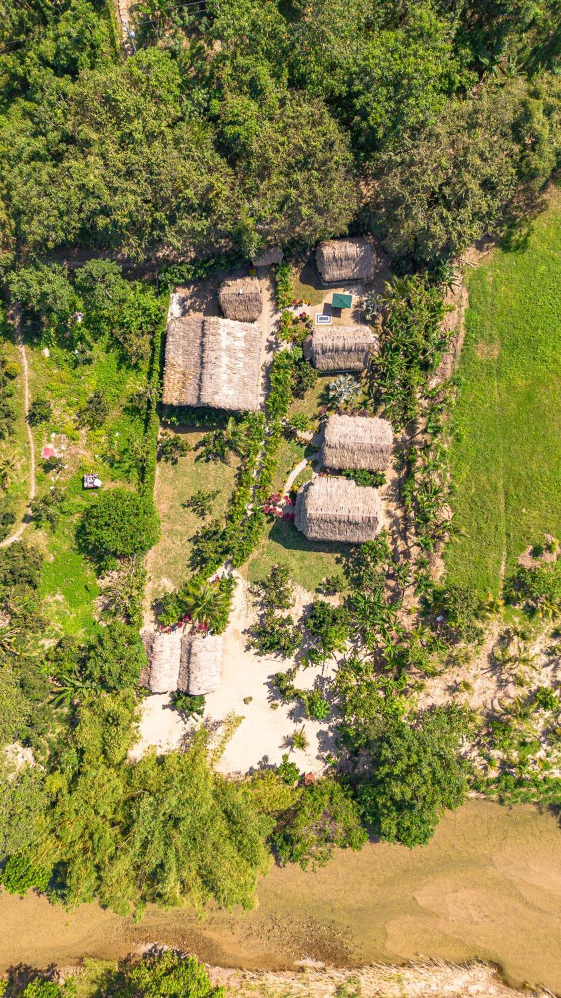 Encanto Hostel Guachaca Екстериор снимка